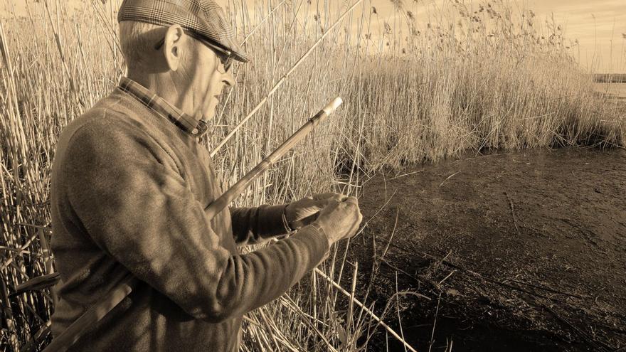 Llorenç Perelló, preparando para la ‘pesca de cucada’.