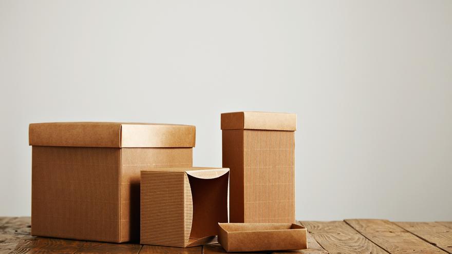 Dar una segunda vida a las cajas de cartón: la tendencia que arrasa en internet