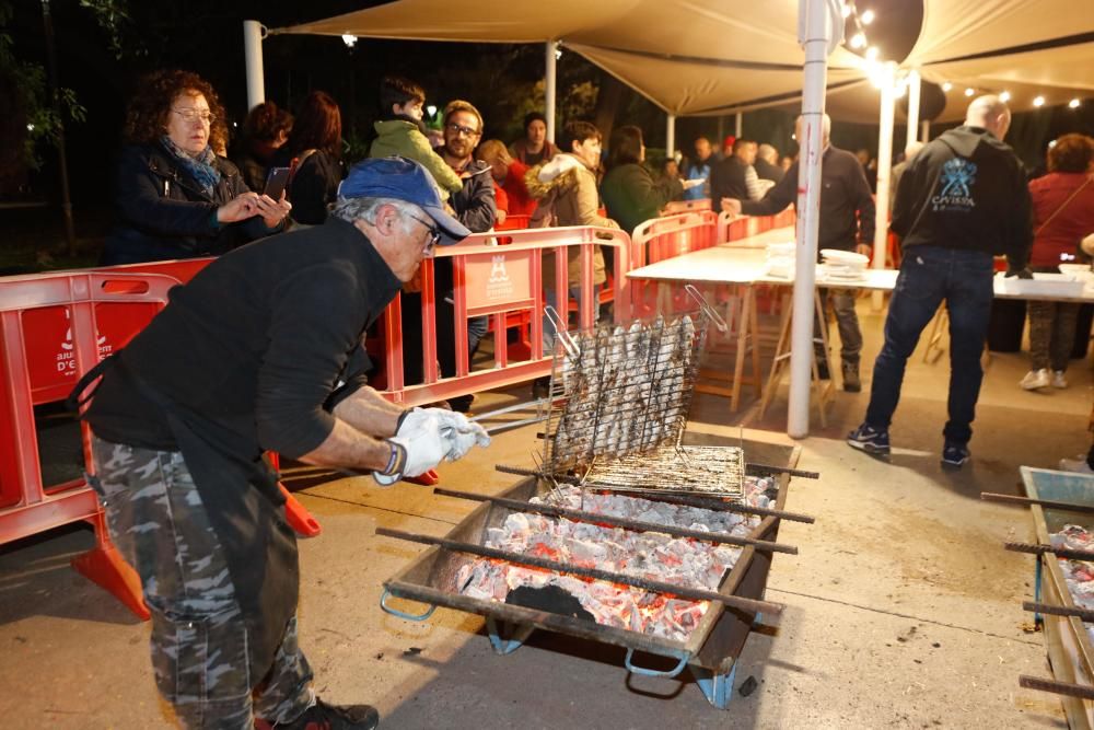 El entierro de la sardina despide al carnaval