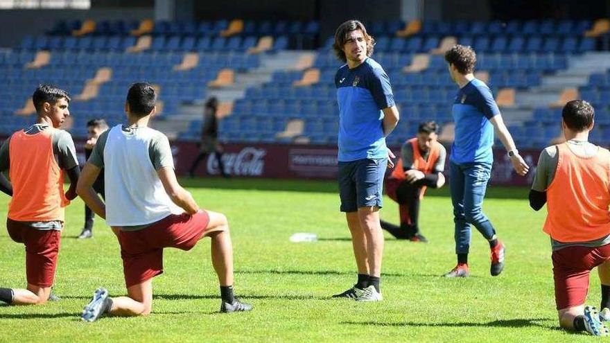 Luismi, durante un entrenamiento del equipo en Pasarón. // Gustavo Santos