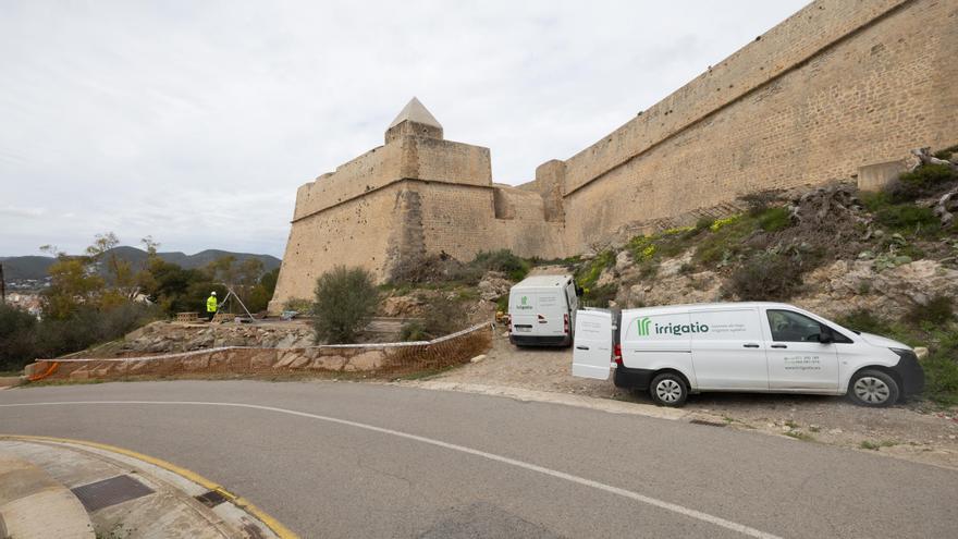 Comienza la obra del depósito de agua del Parador de Ibiza: terminará en esta fecha