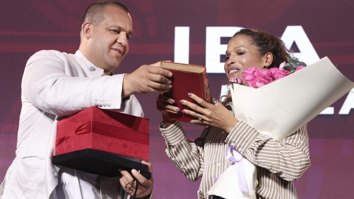 Rasheda Ali (hija del gran Muhammad Ali), con Umar Kremlev