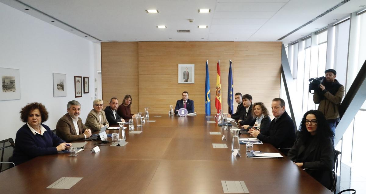 Reunión del Consejo de Gobierno de este lunes, celebrada en El Musel.