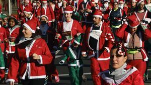 XII edición de la Carrera Solidaria Papá Noel en Madrid