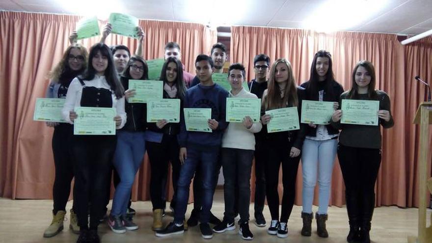 Entrega de diplomas en el IES José Planes por su proyecto &#039;Cuéntamelo otra vez&#039;