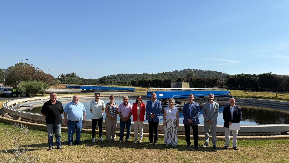 Les imatges de la visita de la consellera Sílvia Paneque a la depuradora de Palamós