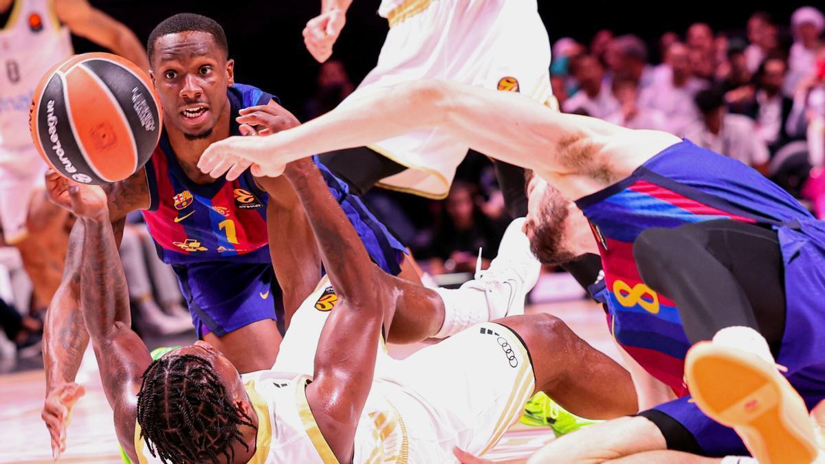 Xavi Pascual sabe contener a un Barça todavía tierno