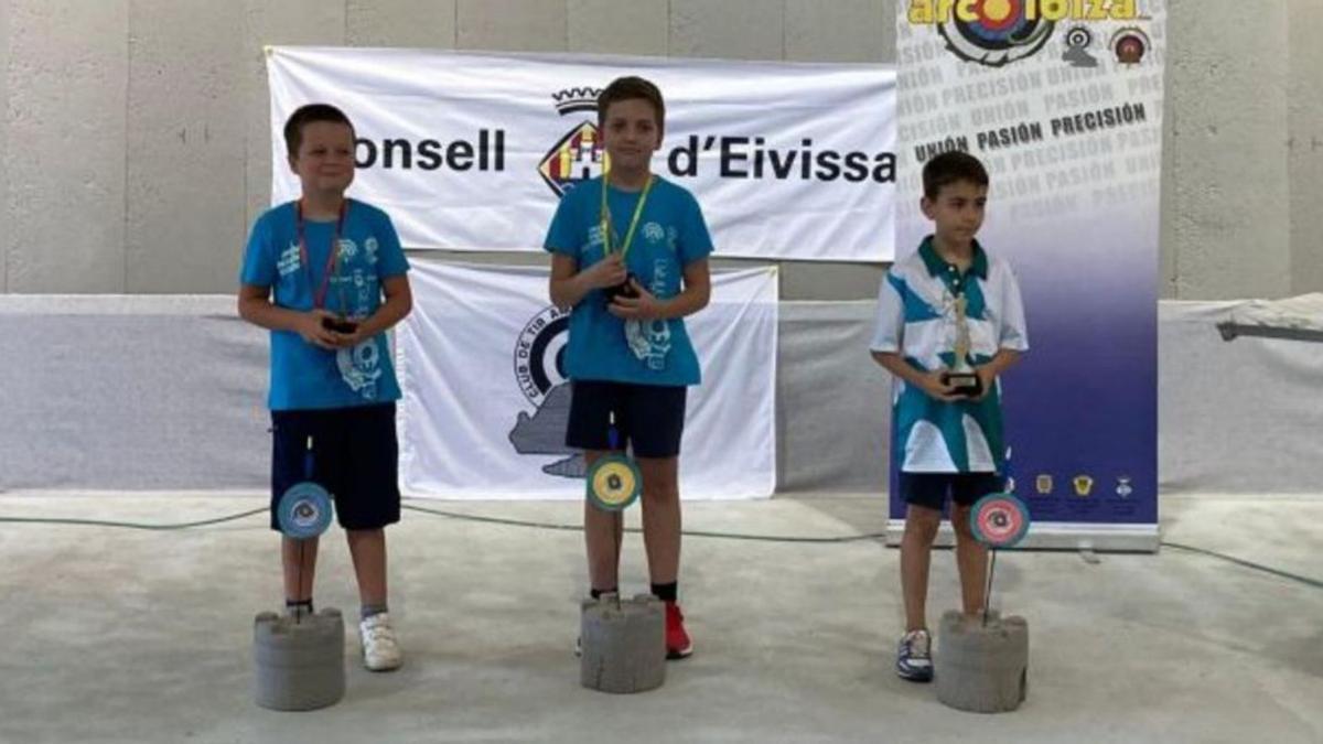 Imagen del podio benjamín masculino en edad escolar. | ARCOIBIZA