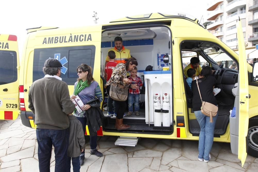 Aprendre com fer la reanimació cardio-pulmonar (RCP) a la platja de Blanes