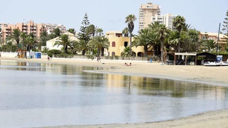 Una de las playas del Mar Menor en La Manga