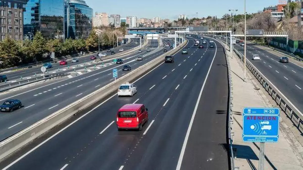 Carriles exprés: ¿sabes qué son y cómo funcionan?