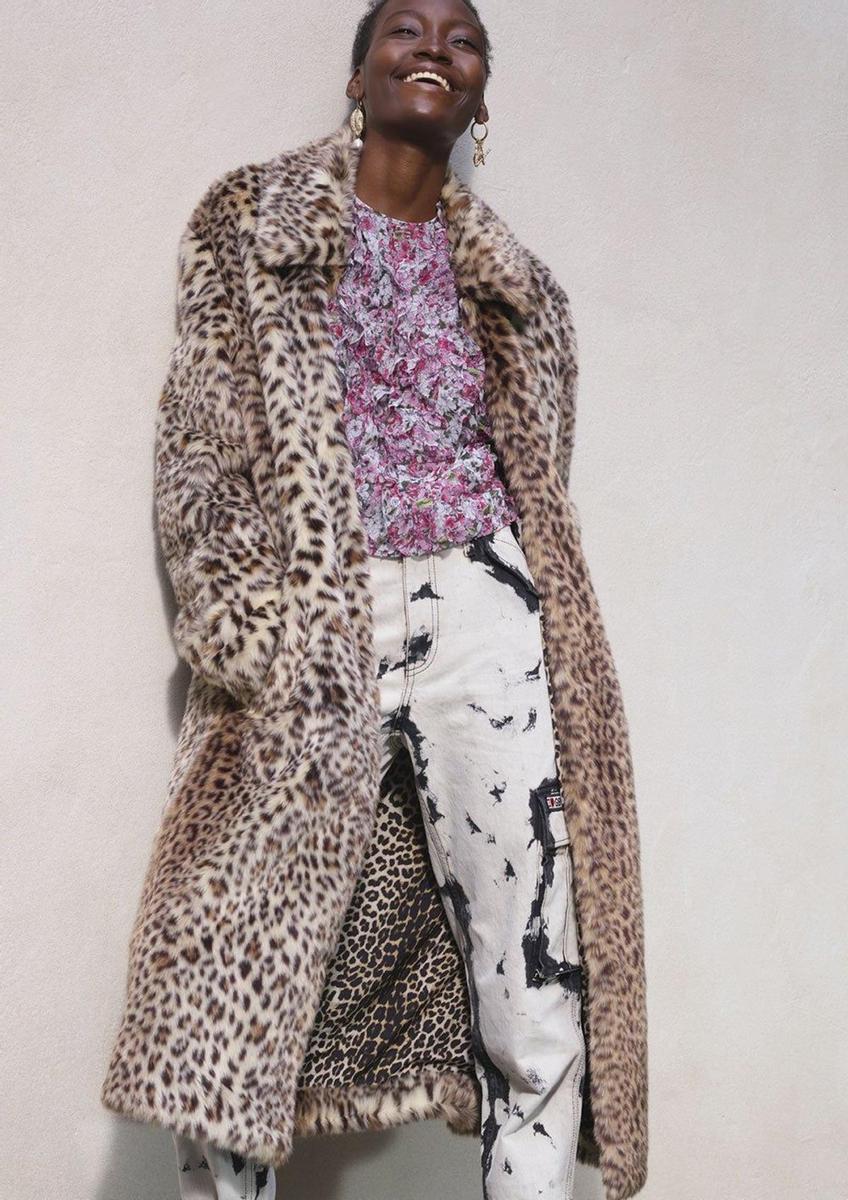 Abrigo de leopardo de Giambattista Valli para H&M