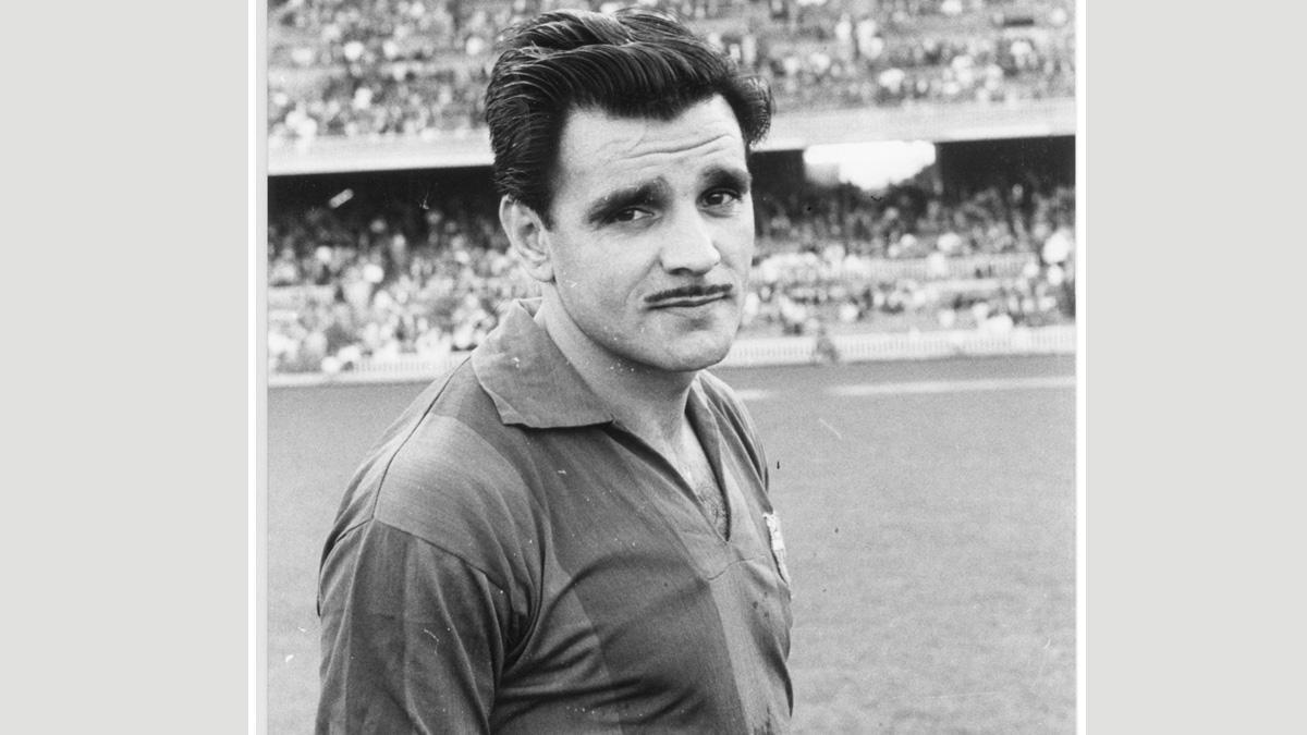 Villaverde, en una imagen con la camiseta del FC Barcelona en el Camp Nou