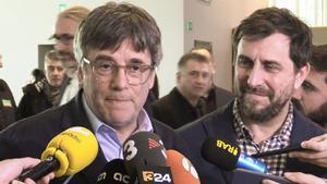 Puigdemont dice que se violaron los derechos de los electores al no dejarle entrar al PE