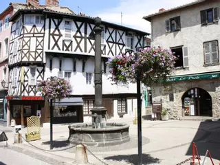 Casas a 1 euro: sorprendente iniciativa en esta localidad francesa
