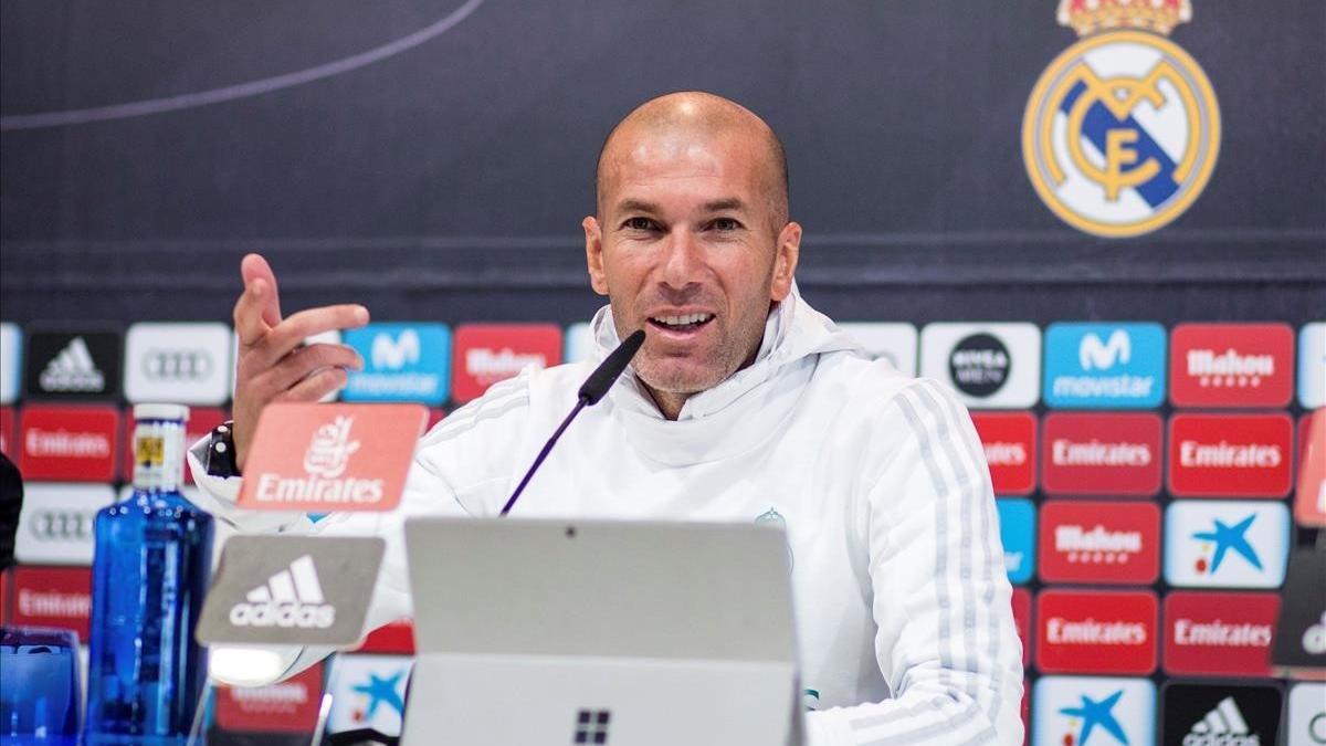 Zinedine Zidane, durante la rueda de prensa de este martes en Valdebebas