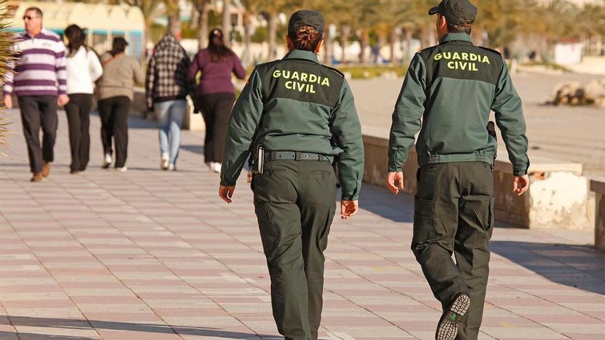 La Guardia Civil avisa: los mensajes de texto que te podrían salir muy caros