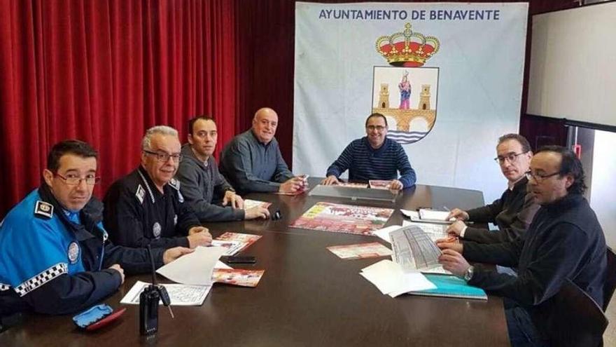 El Ayuntamiento de Benavente celebra una reunión para preparar la Challenge 2017