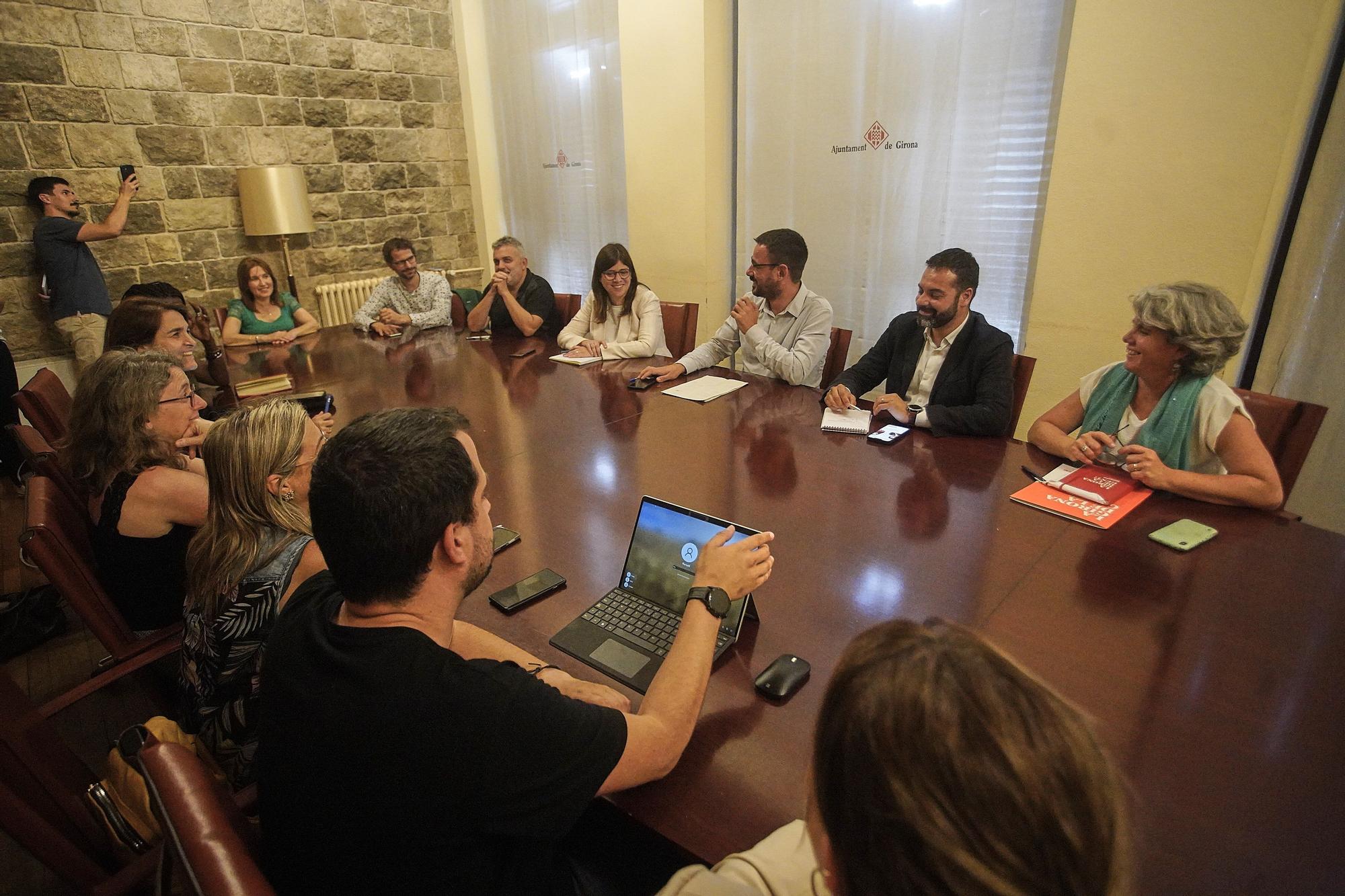 Primera reunió del nou equip de govern de l'Ajuntament de Girona