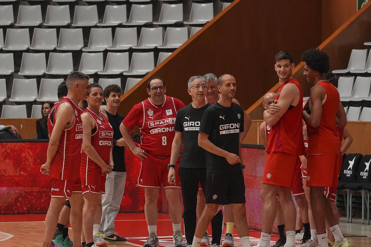 Les imatges del clínic de bàsquet amb els patrocinadors del Bàsquet Girona Les imatges del clínic de bàsquet amb els patrocinadors del Bàsquet Girona