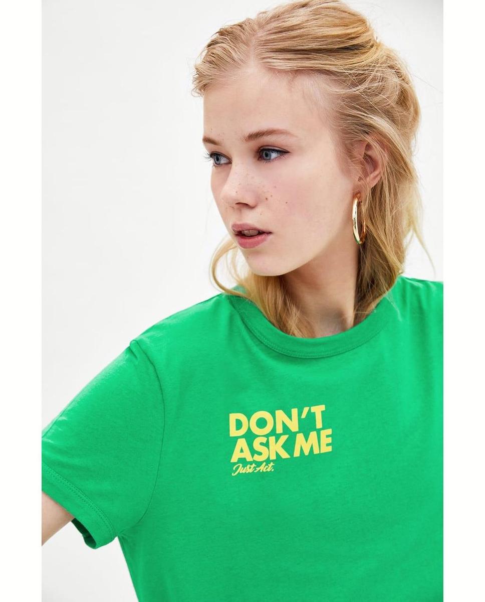 Camiseta 'DON'T ASK ME' de Zara