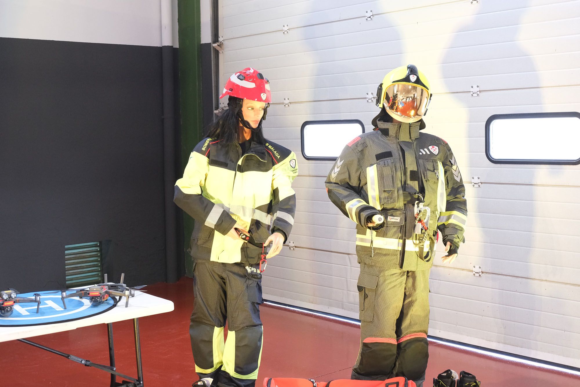 El Consorcio Provincial de Bomberos (CPB) de Málaga celebra el día de su patrón, San Juan de Dios, en el parque de bomberos de Antequera.