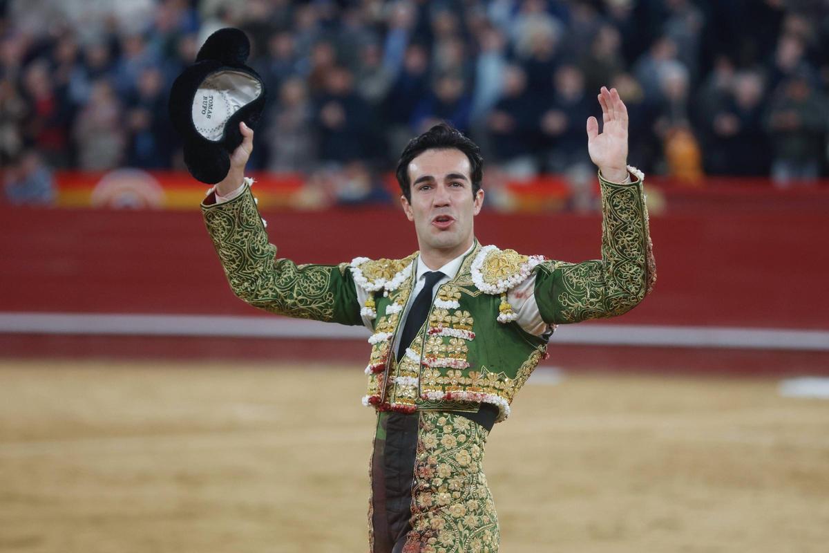 El mano a mano entre Borja Jiménez y Tomás Rufo de la Feria de Fallas, en imágenes