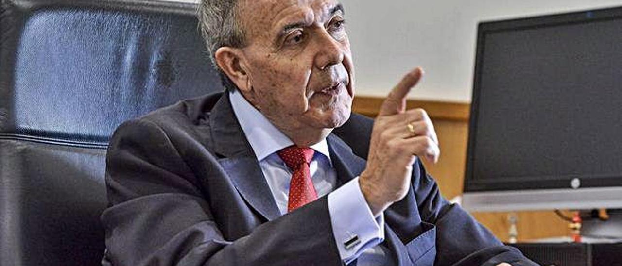 Vicente Garrido, fiscal jefe superior de Canarias, durante la entrevista.