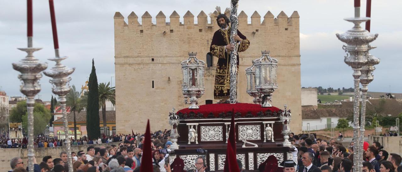 Como novedad, la hermandad de la Vera Cruz procesionará  en la tarde del Domingo de Ramos.