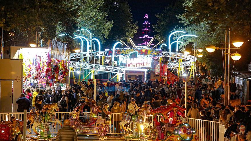 Un puente prenavideño de ocio, turismo y compras