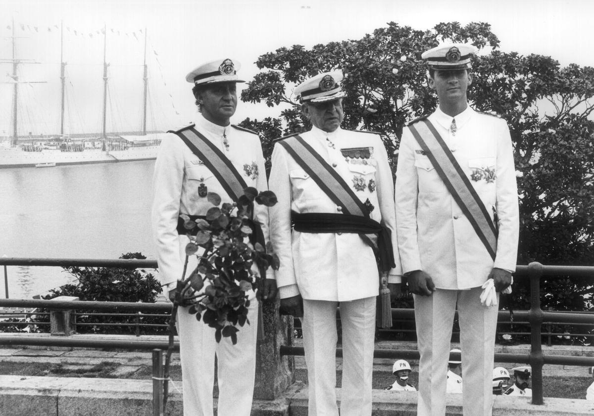 El paso de Felipe VI por la Escuela Naval de Marín El paso de Felipe VI por la Escuela Naval de Marín