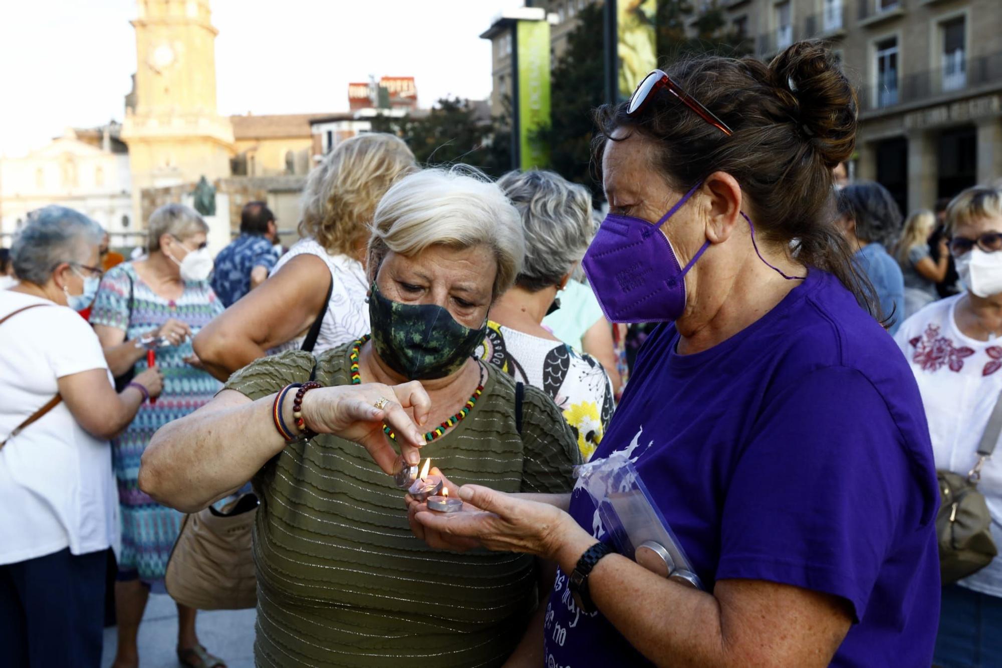 Una concentración en Zaragoza clama por las niñas y mujeres ante el peligro talibán