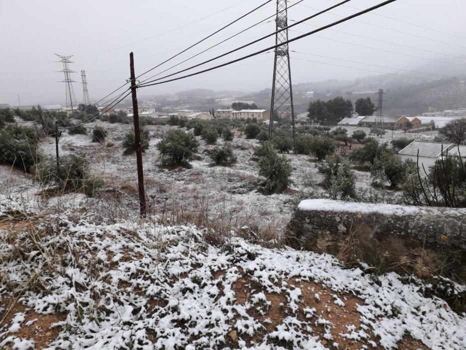 Nieva en la comarca de Alcoy por encima de los 700 metros