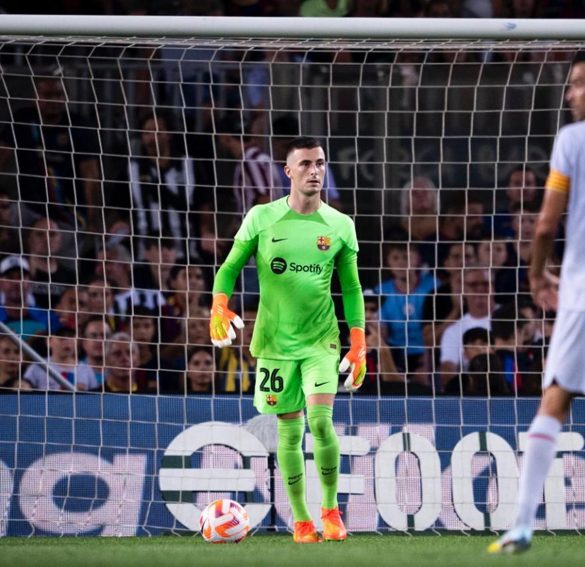 Iñaki Peña en el partido benéfico por la ELA frente al Manchester City.