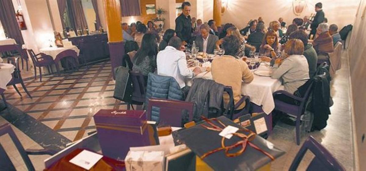 Un sopar grupal de Nadal, la setmana passada, al restaurant la Lluna, a Ciutat Vella.