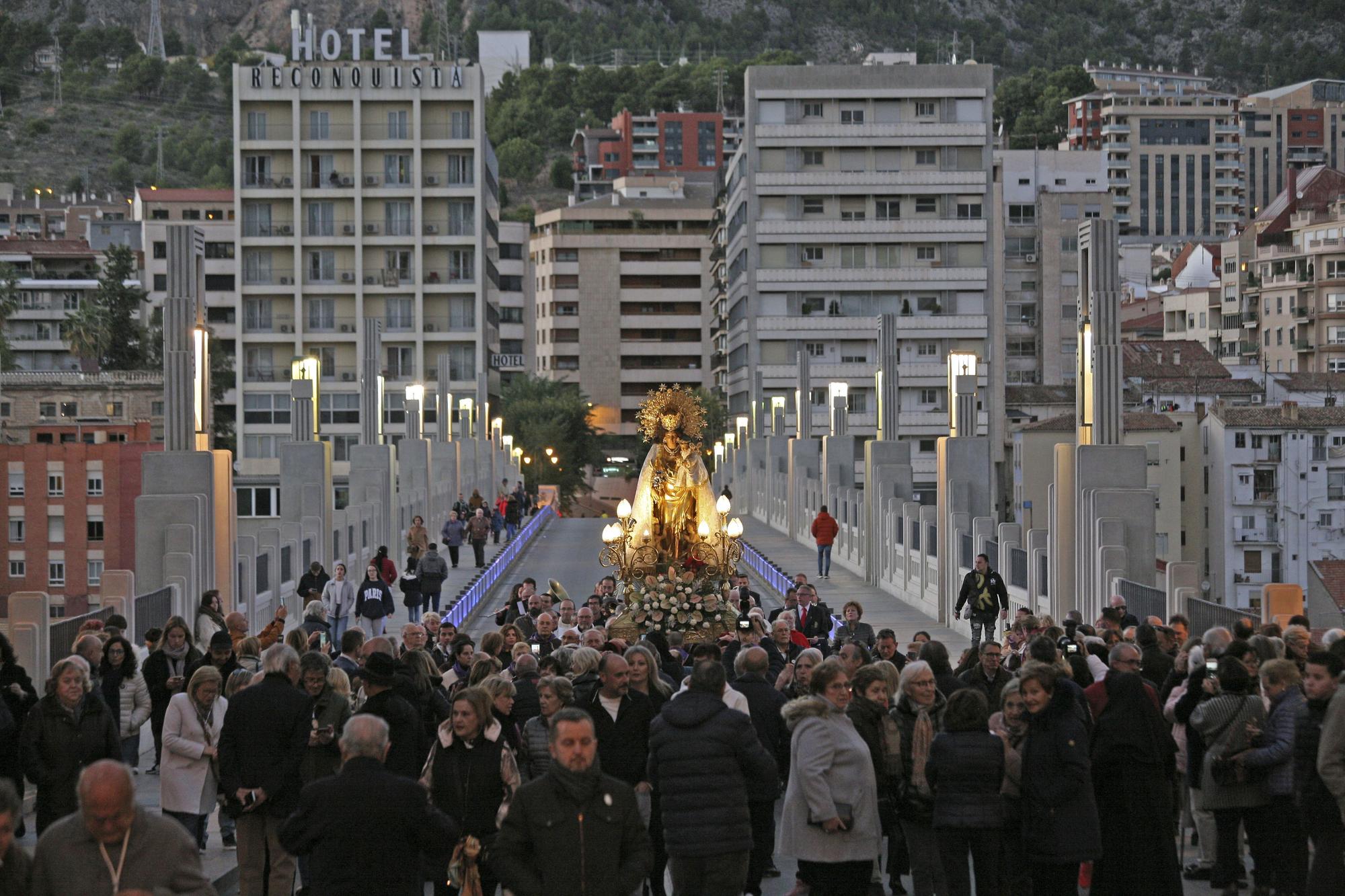 La Virgen de los Desamparados visita Alcoy