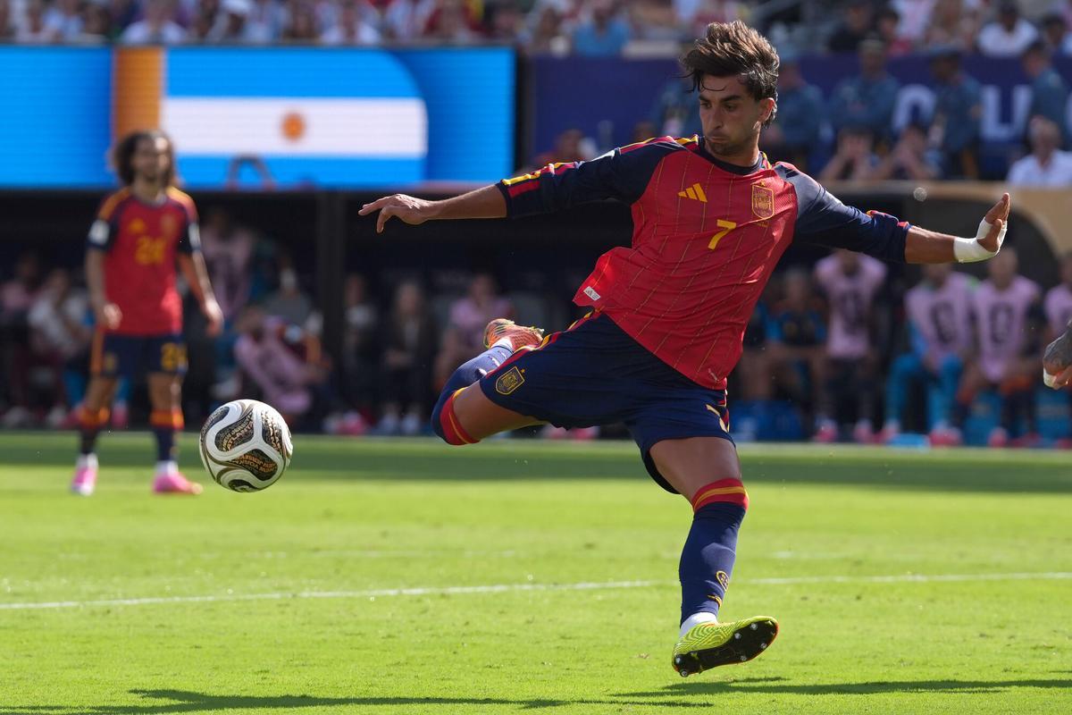 Ferran Torres tuvo un importante impacto en el encuentro