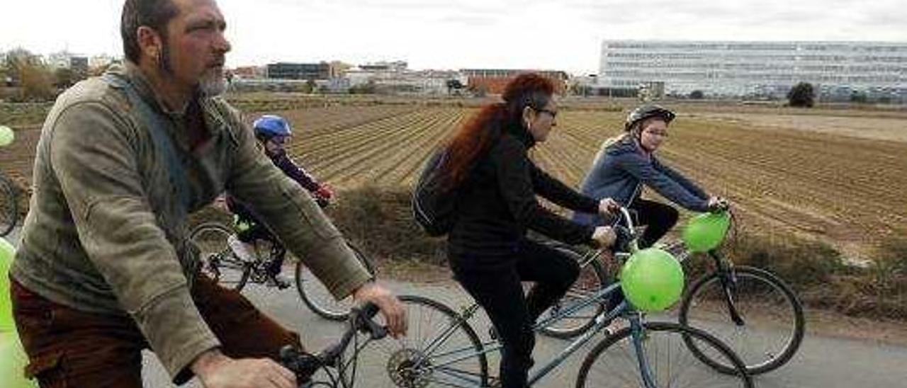 La UPV se reafirma en crecer sobre la huerta pese a perder un 17 % de alumnos y docentes