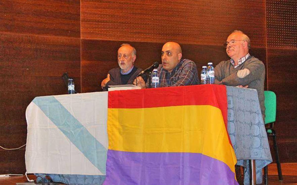 Flores para recuperar o espírito de Carballeira