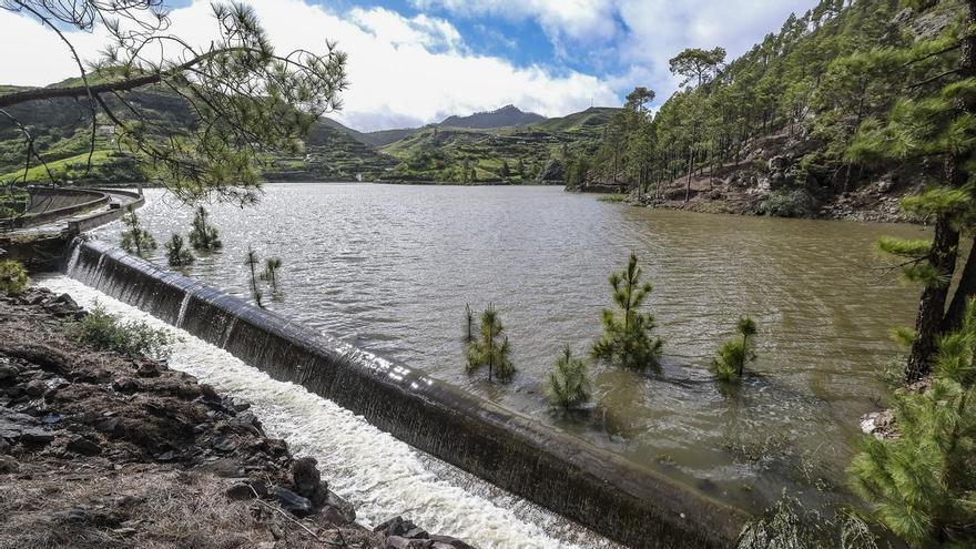 Las presas de Gran Canaria almacenan el agua equivalente a 13.400 piscinas olímpicas