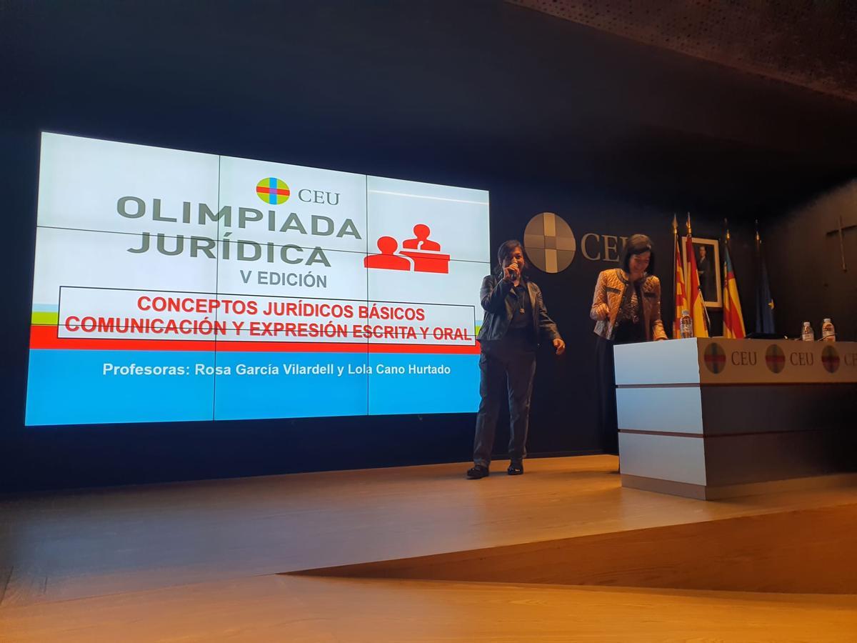 El jurado valorará, especialmente, que la defensa capte la atención del jurado,