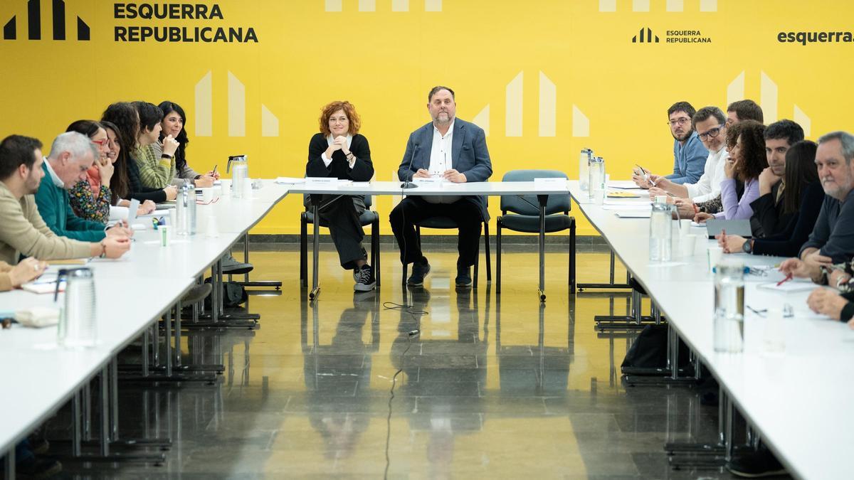 Oriol Junqueras y Elisenda Alamany en la primera reunión de la ejecutiva.
