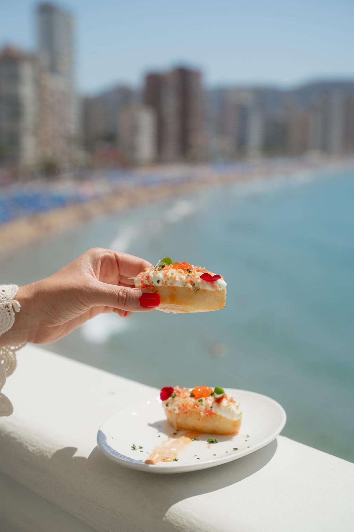 Los arroces, pescados y carnes son algunos de los protagonistas de la propuesta gastronómica de D·VORA.