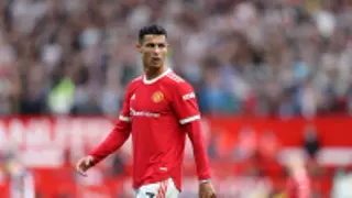 Cristiano Ronaldo también sufre la crisis de Reino Unido, su mujer y su chófer esperan durante 7 horas para echar gasolina