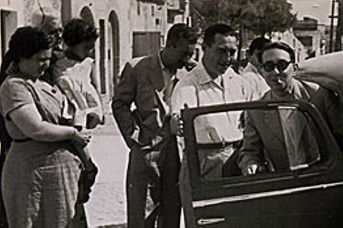 Gonzalo Torrente Ballester en Bueu.
