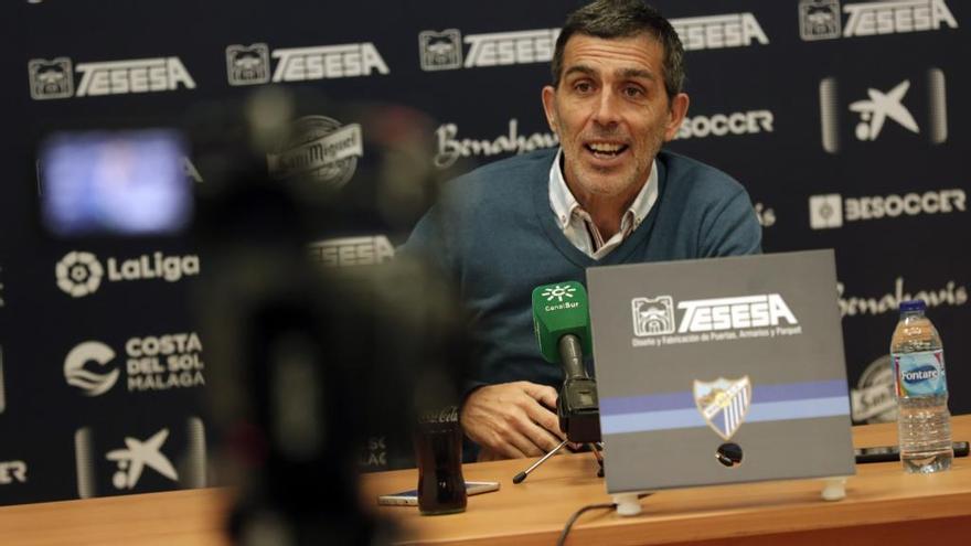 Muñiz, en la sala de prensa del Ciudad de Málaga