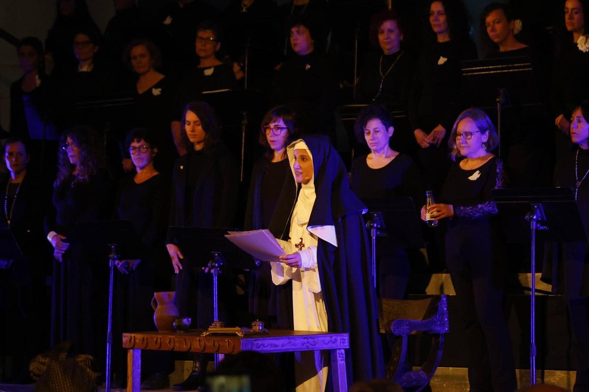 "Dulces Suaños" en la iglesia de la Laboral, en imágenes