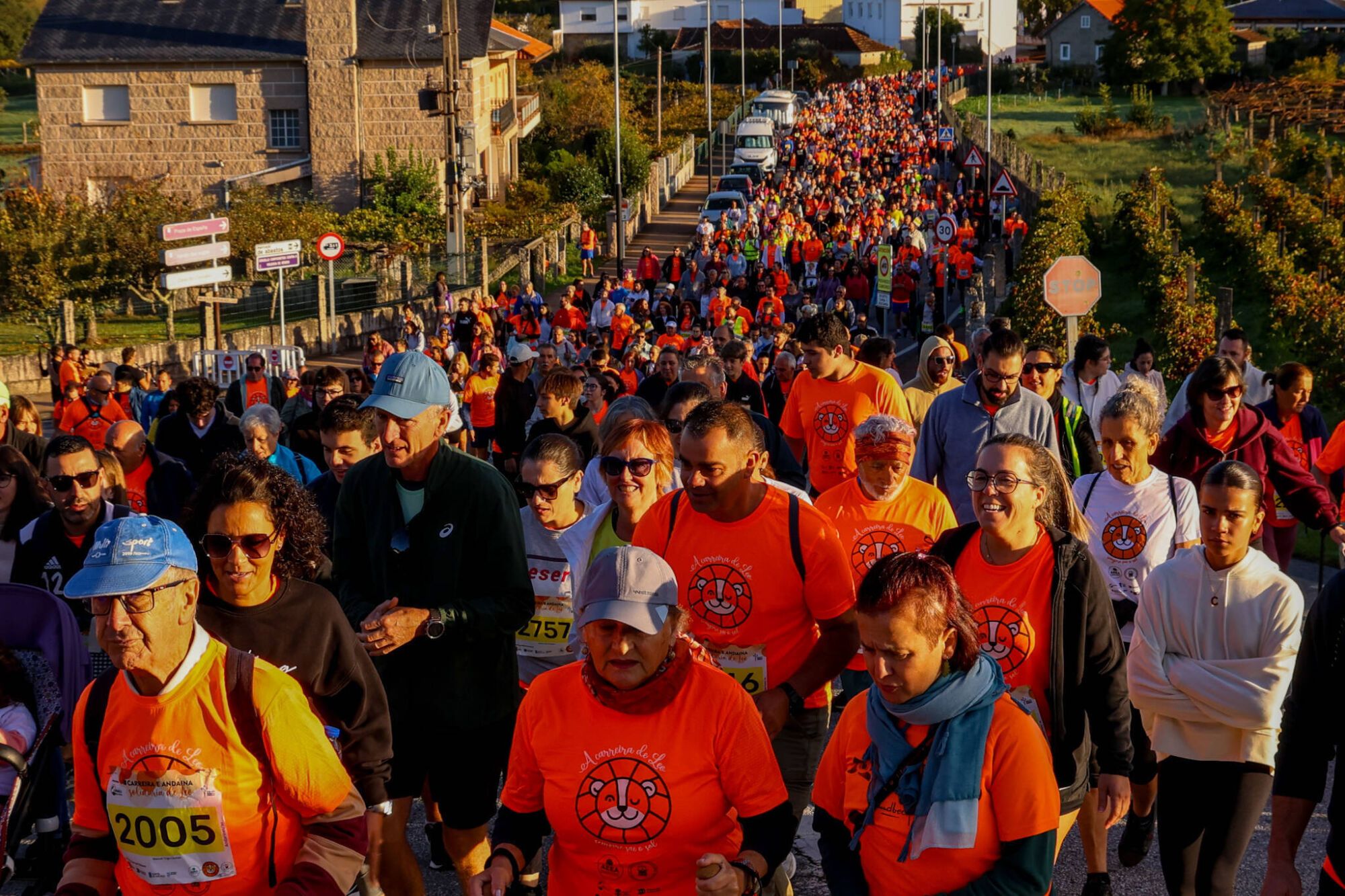 Andaina y carrera solidaria por niños como Leo Diz