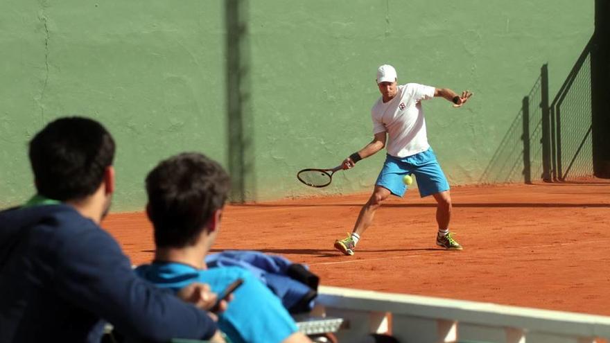 Los cinco cabezas de serie, en cuartos en el Futures ATP