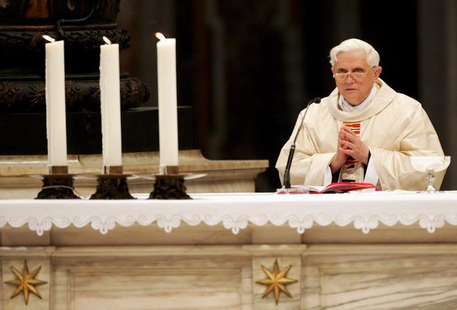 La vida de Benedicto XVI, en imágenes